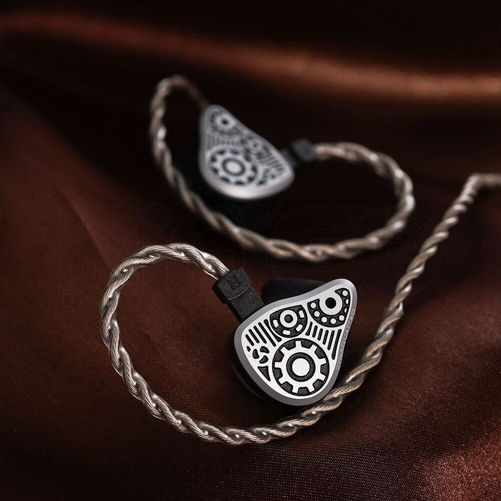 Binary Dynaquattro 4 Dynamic Driver IEMs