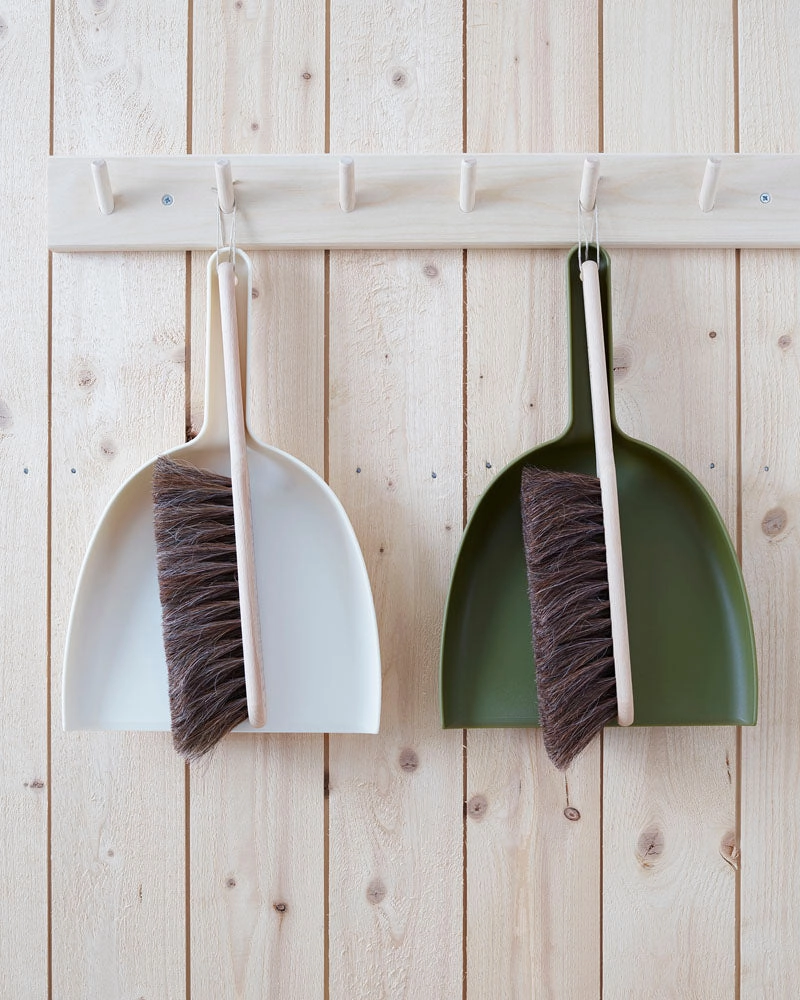 Dustpan & Brush Set