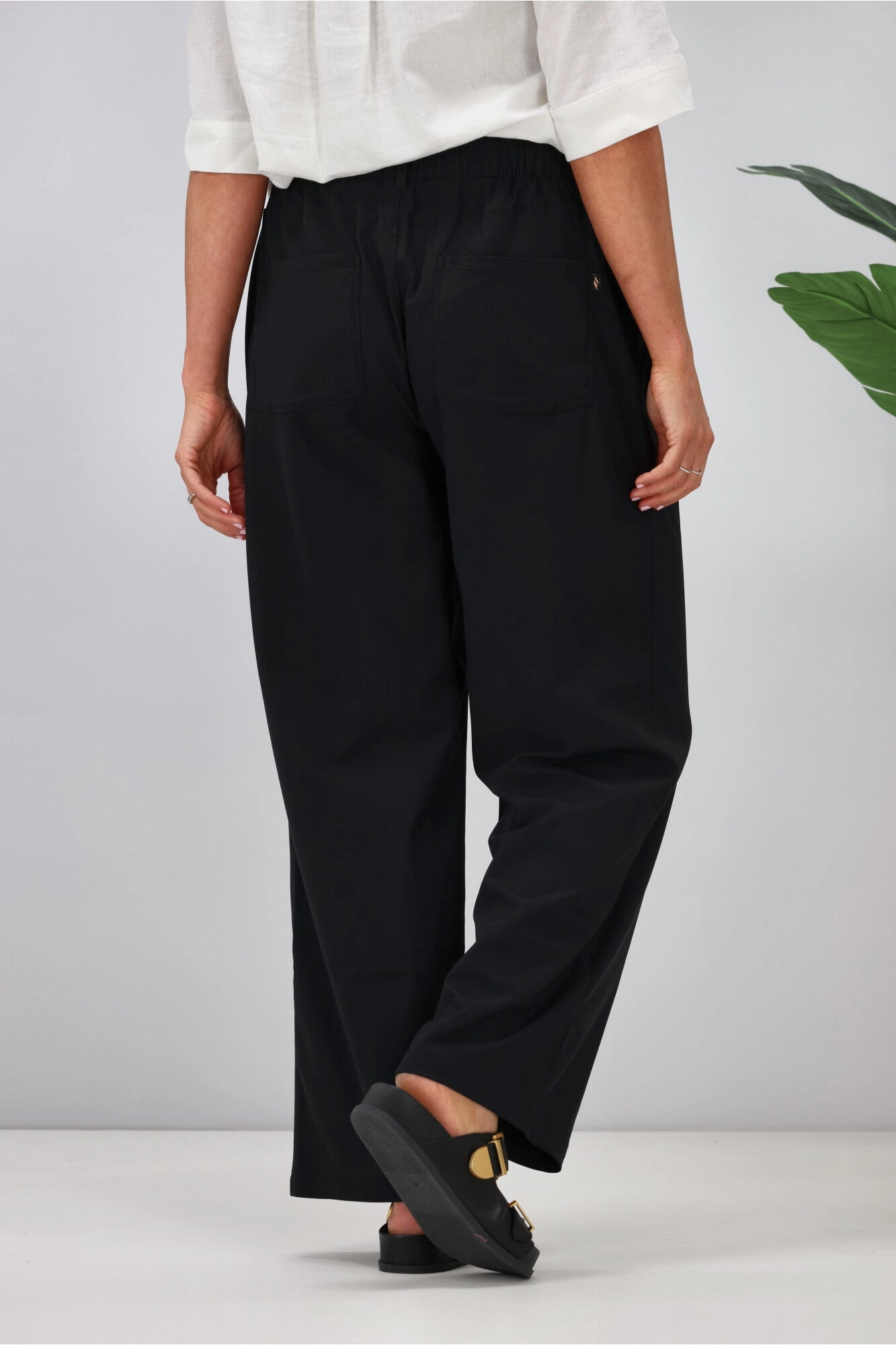 Skechers Slip Ins 4 Pocket Pant Black